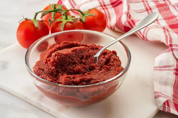 خرید رب گوجه دبه ای با قیمت استثنایی