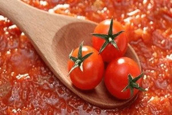 قیمت خرید رب گوجه فرنگی بازاری + عکس